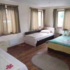 Отель Guest House Balkanski Kat Боженци комната для гостей фото 3