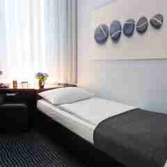 Concorde Hotel сейф в номере