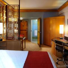 Отель Hilton Club New York удобства в номере
