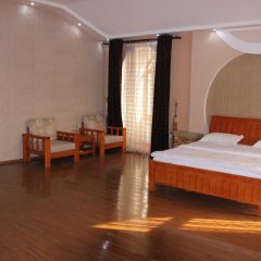 Dior Hotel in Dushanbe, Tajikistan from 79$, photos, reviews - zenhotels.com guestroom