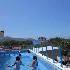 Hotel Corona Zihuatanejo бассейн фото 3