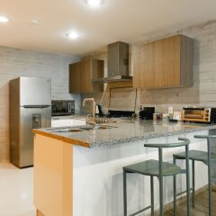 Отель Huge and Incredible 2BR 2BA Apt. in the Heart of La Condesa Мехико в номере