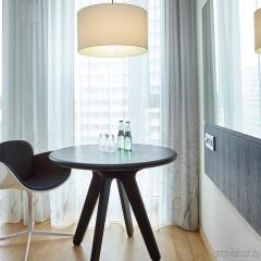 Отель Holiday Inn Berlin-Alexanderplatz Германия, Берлин - 10 отзывов об отеле, цены и фото номеров - забронировать отель Holiday Inn Berlin-Alexanderplatz онлайн в номере