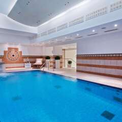 Отель Hilton Munich Park бассейн
