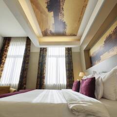 Opera Hotel & Spa сейф в номере