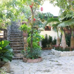 Отель Loc Phat Homestay Хойан фото 18