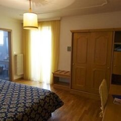 Hotel Belvedere & Paradise Club Center Фай-делла-Паганелла сейф в номере