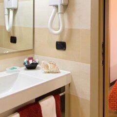 Отель Residence Osoppo - Gruppo MiniHotel ванная фото 2