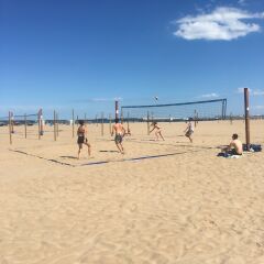 Отель VLC Beach спортивное сооружение