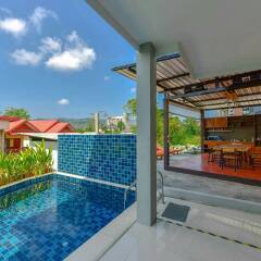 Ocean12 Chic Hotel