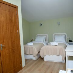 Grand Hotel Luna Тбилиси комната для гостей фото 3