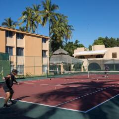 Margaritas Hotel & Tennis Club спортивное сооружение