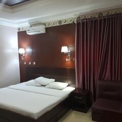 Отель Calabar Grand Hotel Нигерия, Калабар - отзывы, цены и фото номеров - забронировать отель Calabar Grand Hotel онлайн комната для гостей фото 4