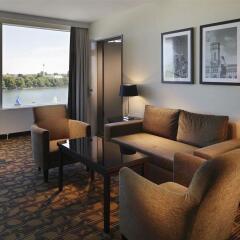 Отель Courtyard by Marriott Hannover Maschsee комната для гостей фото 5