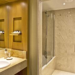 Eva Hotel ванная