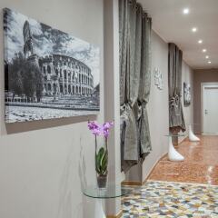 Отель CF Rome Rooms интерьер отеля