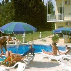 Primavera Hotel бассейн