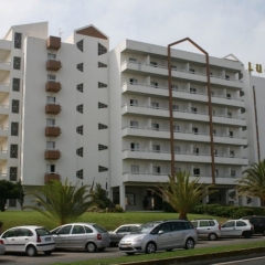 Hotel Luar парковка