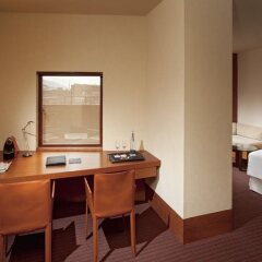 Hotel Melia Bilbao удобства в номере