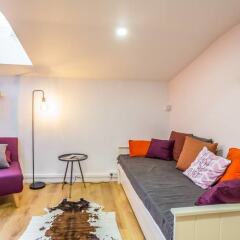 Отель Clublord - Charming Little Cocoon in Vieux Lyon комната для гостей фото 4