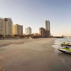 Ramada Beach Hotel Ajman фото 3