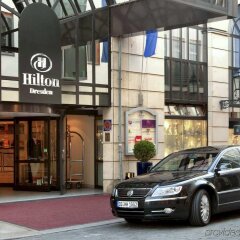 Отель Hilton Dresden Германия, Дрезден - 3 отзыва об отеле, цены и фото номеров - забронировать отель Hilton Dresden онлайн городской автобус