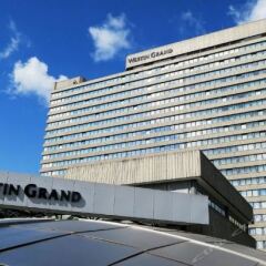 Отель The Westin Grand Munich Мюнхен парковка