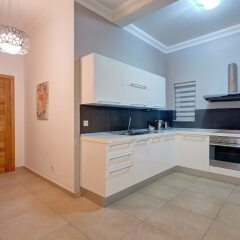 Отель Gorgeous Apartment With Terrace in Fort Cambridge, Pool Мальта, Слима - отзывы, цены и фото номеров - забронировать отель Gorgeous Apartment With Terrace in Fort Cambridge, Pool онлайн