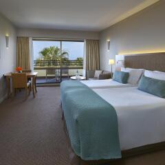 Отель Suite Hotel Eden Mar Португалия, Фуншал - отзывы, цены и фото номеров - забронировать отель Suite Hotel Eden Mar онлайн комната для гостей фото 2