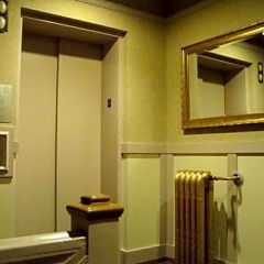 Отель The Kingston Hotel Bed & Breakfast Канада, Ванкувер - отзывы, цены и фото номеров - забронировать отель The Kingston Hotel Bed & Breakfast онлайн сейф в номере