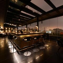 Отель Karakoy Rooms гостиничный бар