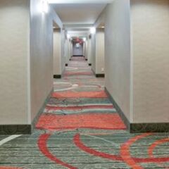 Отель Holiday Inn Express & Suites Bloomington - Mpls Arpt Area West Блумингтон спа