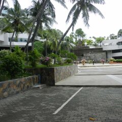 Отель Alex Group Jomtien Plaza Condotel Таиланд, Паттайя - отзывы, цены и фото номеров - забронировать отель Alex Group Jomtien Plaza Condotel онлайн парковка