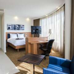 Отель Hampton by Hilton Amsterdam Airport Schiphol Нидерланды, Хофддорп - 1 отзыв об отеле, цены и фото номеров - забронировать отель Hampton by Hilton Amsterdam Airport Schiphol онлайн фото 2