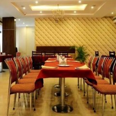 Grand Sandarsini Inn in Hyderabad, India from 33$, photos, reviews - zenhotels.com meals