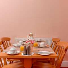Отель Warren Guest House питание