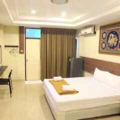 Отель Htel Resort Bangkok Бангкок комната для гостей фото 3