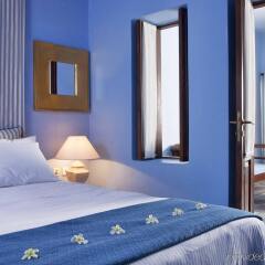 Отель Cosmopolitan Suites комната для гостей фото 4