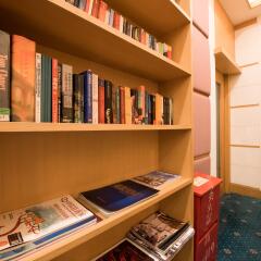 Regal Shanghai East Asia Hotel развлечения