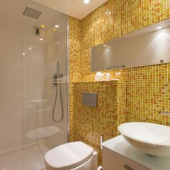 Отель Color Design Hotel Франция, Париж - 2 отзыва об отеле, цены и фото номеров - забронировать отель Color Design Hotel онлайн ванная