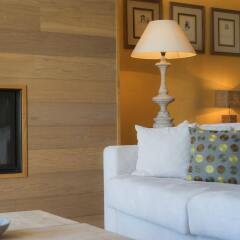 Отель Relais & Châteaux Château des Avenieres Франция, Крюсей - отзывы, цены и фото номеров - забронировать отель Relais & Châteaux Château des Avenieres онлайн комната для гостей