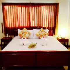 Отель Siray House сейф в номере