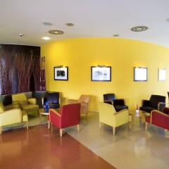 Отель Novotel Barcelona Cornella интерьер отеля