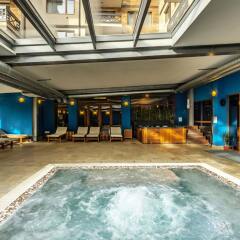 Отель Regnum Bansko Hotel & Spa Болгария, Банско - отзывы, цены и фото номеров - забронировать отель Regnum Bansko Hotel & Spa онлайн бассейн фото 2