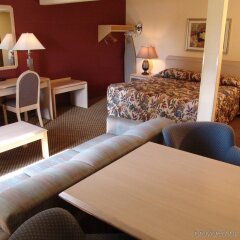 GuestHouse Inn & Suites Eugene / Springfield in Springfield, United States of America from 159$, photos, reviews - zenhotels.com guestroom photo 5