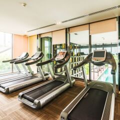 Отель The Address Sathorn By Favstay Бангкок фитнесс-зал фото 3