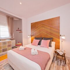 Отель Sweet Inn Apartment - Gracia Deluxe Испания, Барселона - отзывы, цены и фото номеров - забронировать отель Sweet Inn Apartment - Gracia Deluxe онлайн комната для гостей фото 3