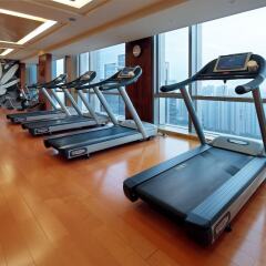 Отель Courtyard by Marriott Suzhou фитнесс-зал фото 2