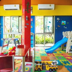 Отель Riviera Wongamat Condo By Favstay Паттайя детские мероприятия