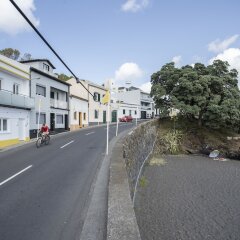 Отель Azores Villas - Beach Villa Португалия, Понта-Делгада - отзывы, цены и фото номеров - забронировать отель Azores Villas - Beach Villa онлайн парковка